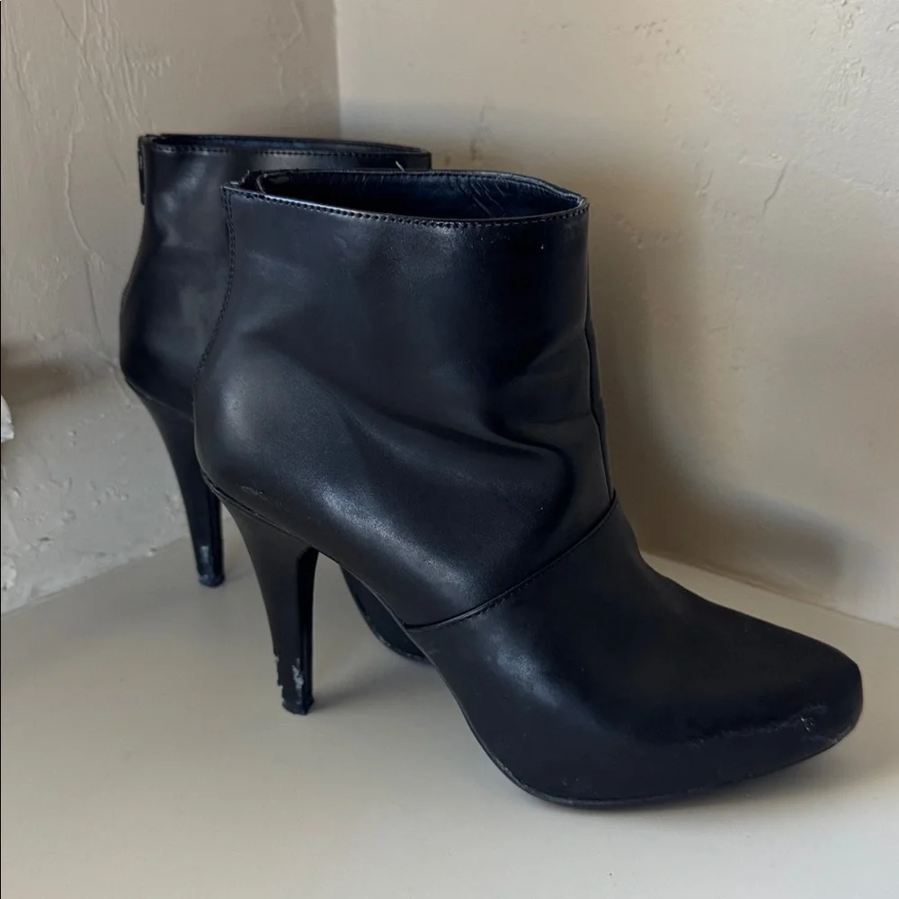 Elle Black Ankle Booties